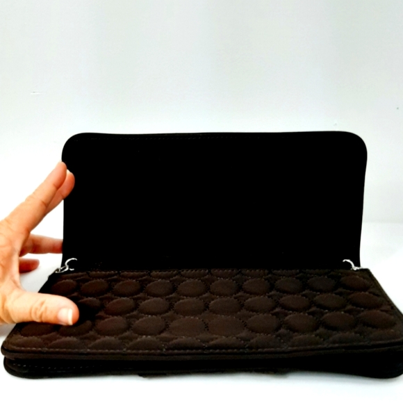 NWOT Vera Bradley Beaded Pom-Pom purse - Picture 2 of 5